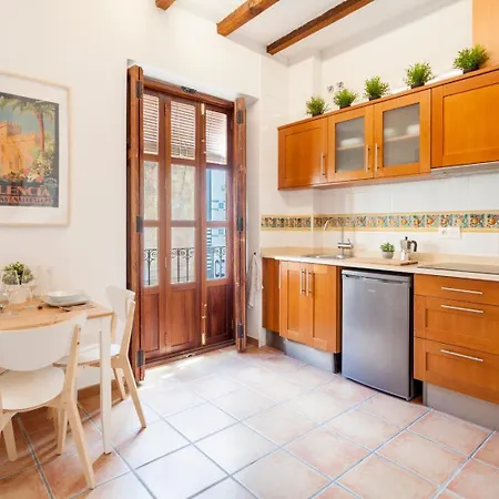 Apartament Sunny Modern Flat By Mercado *